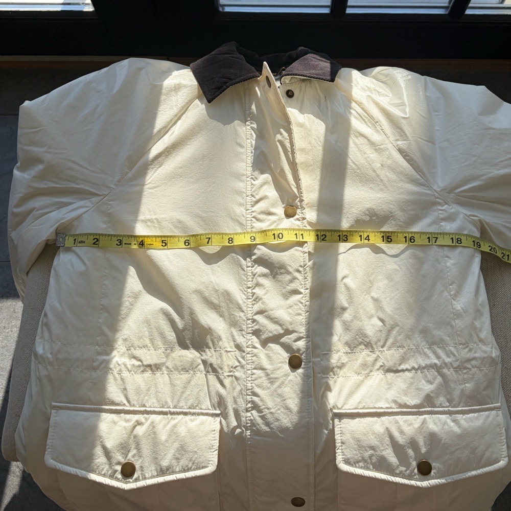 NWT! J CREW Puffer Barn Jacket - Picture 7 of 7